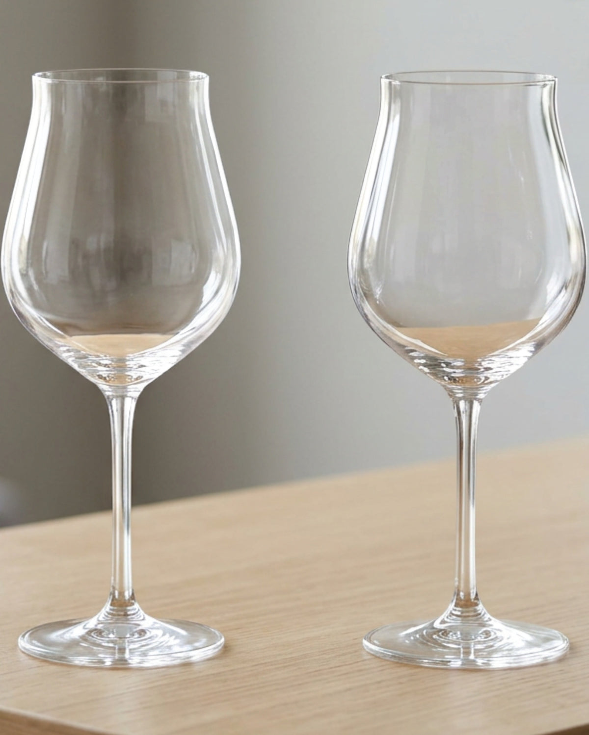Jokva Tulip Crystalline Red Wine Glasses 15 oz Clear Set of 2 - Lifestyle view